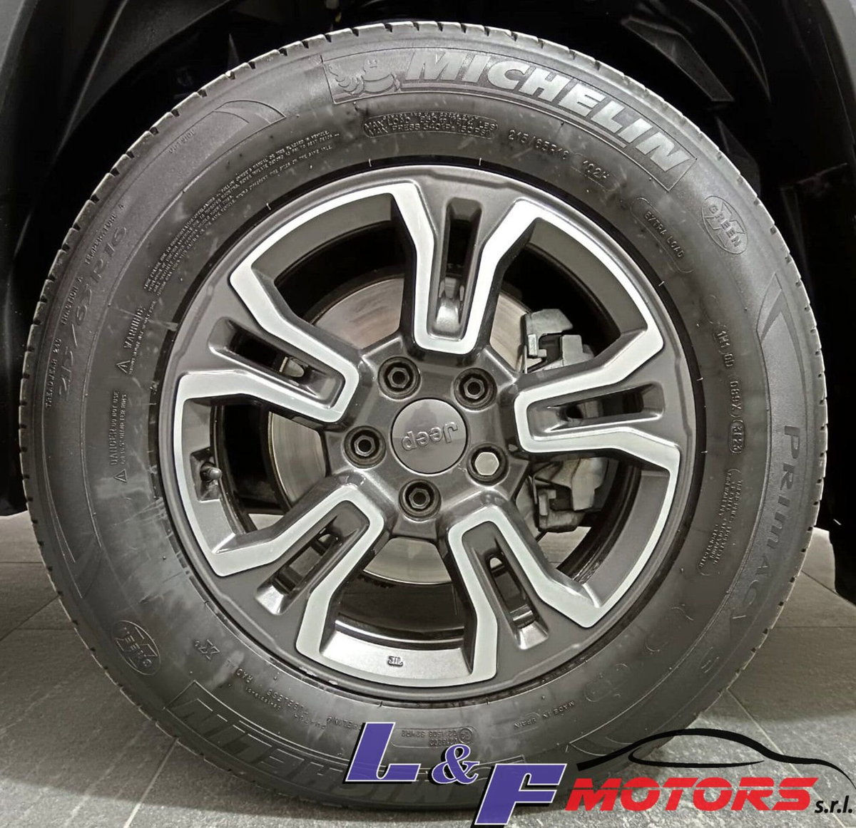 Jeep Renegade 1.6 Mjt DDCT 120 CV Business (16)