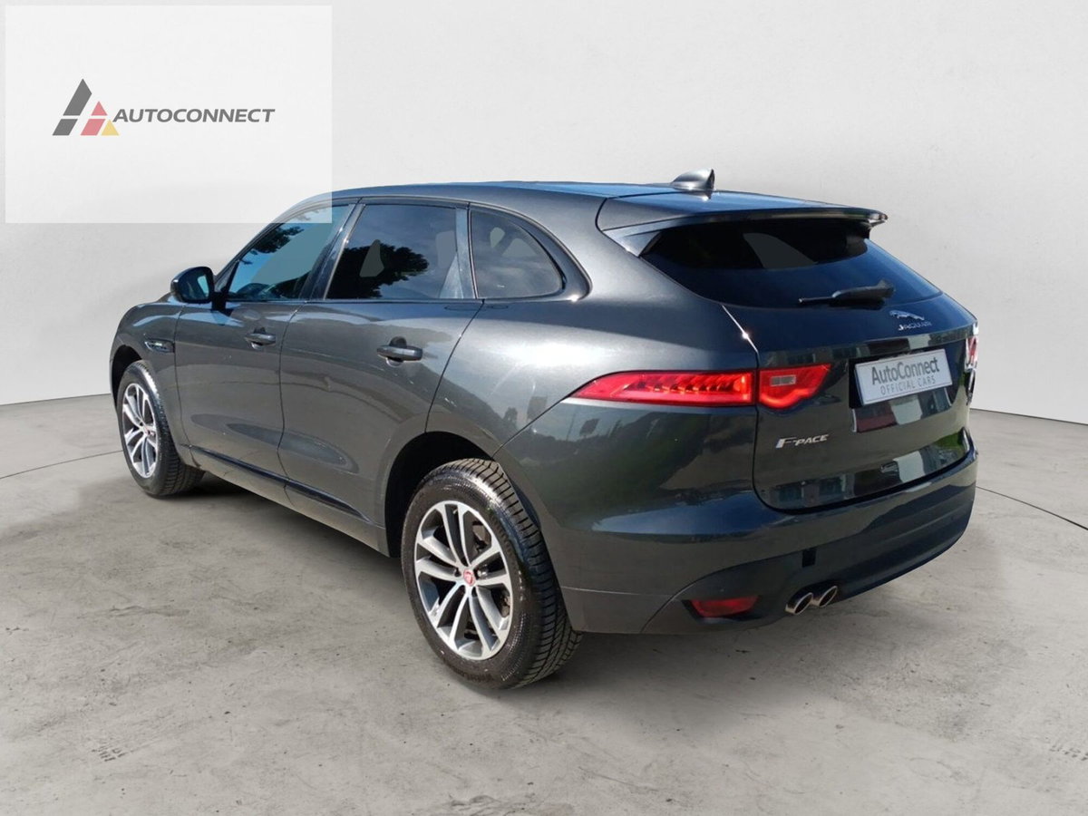 Jaguar F-Pace 2.0 D 180 CV AWD R-Sport (4)