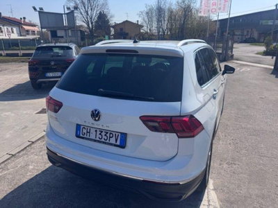 Volkswagen Tiguan 2.0 TDI 150 CV SCR DSG 4MOTION Life (4)