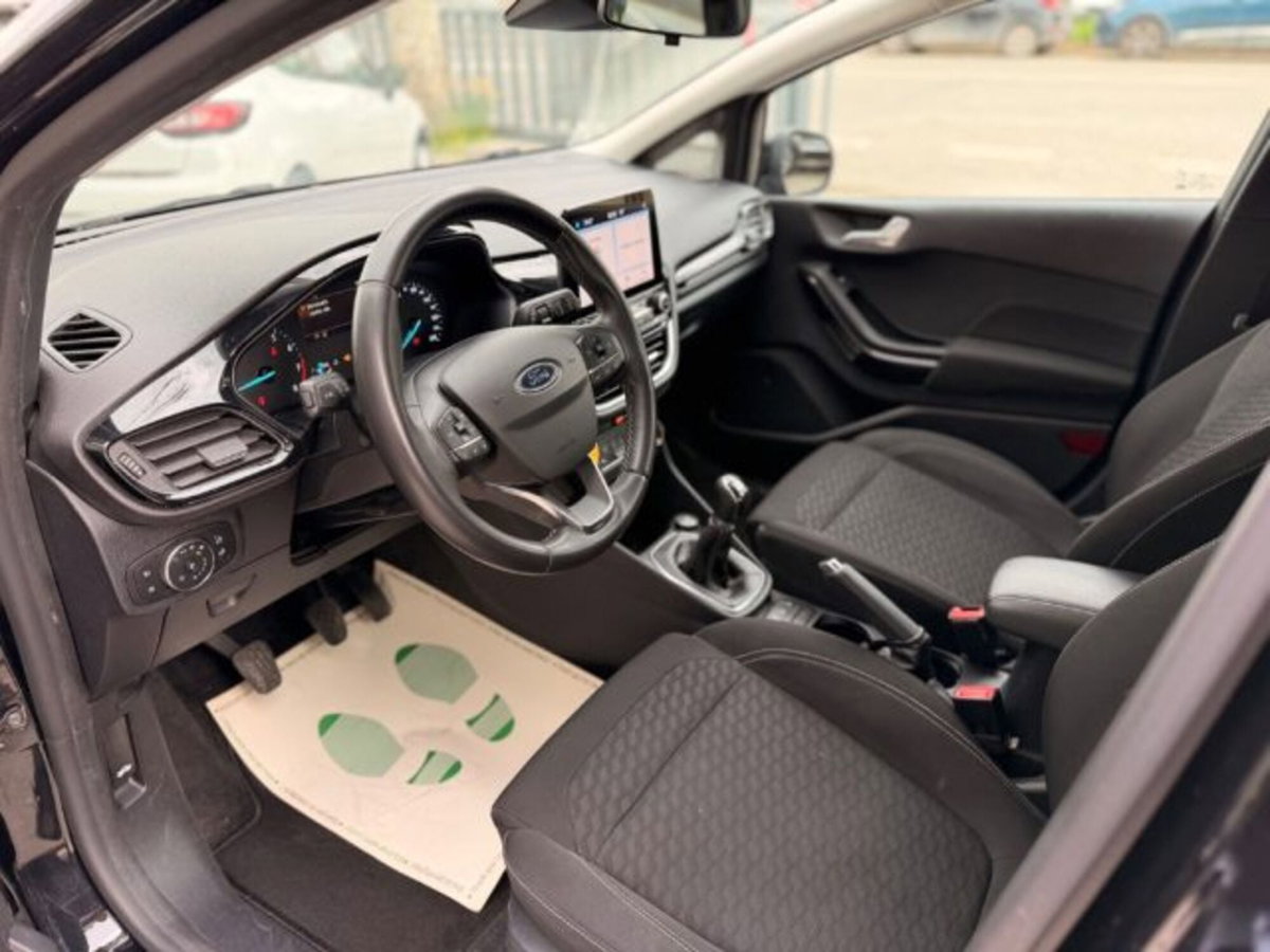Ford Fiesta 1.1 75 CV 5 porte Titanium (9)
