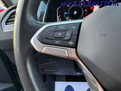 Volkswagen Tiguan 2.0 TDI 150 CV SCR DSG 4MOTION Elegance (12)