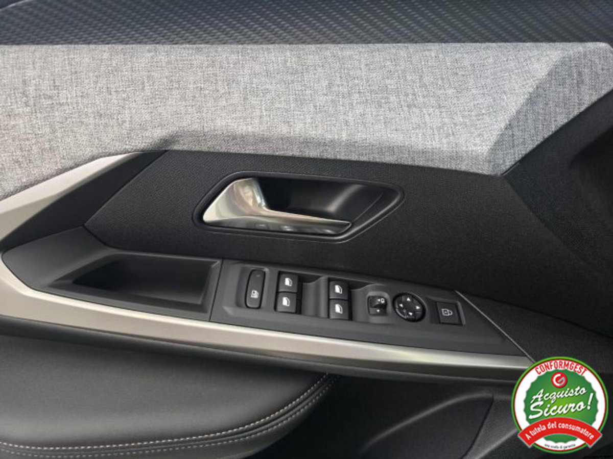 Peugeot 3008 1.2 hybrid Allure Business 145cv e-dcs6 (19)