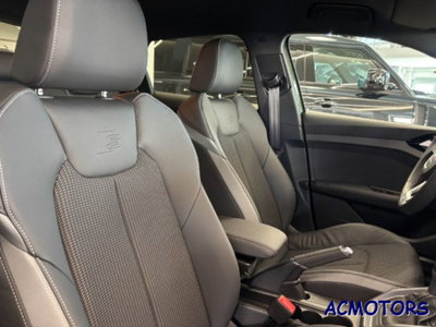 Audi A1 allstreet 30 1.0 tfsi Business 116cv s tronic (13)