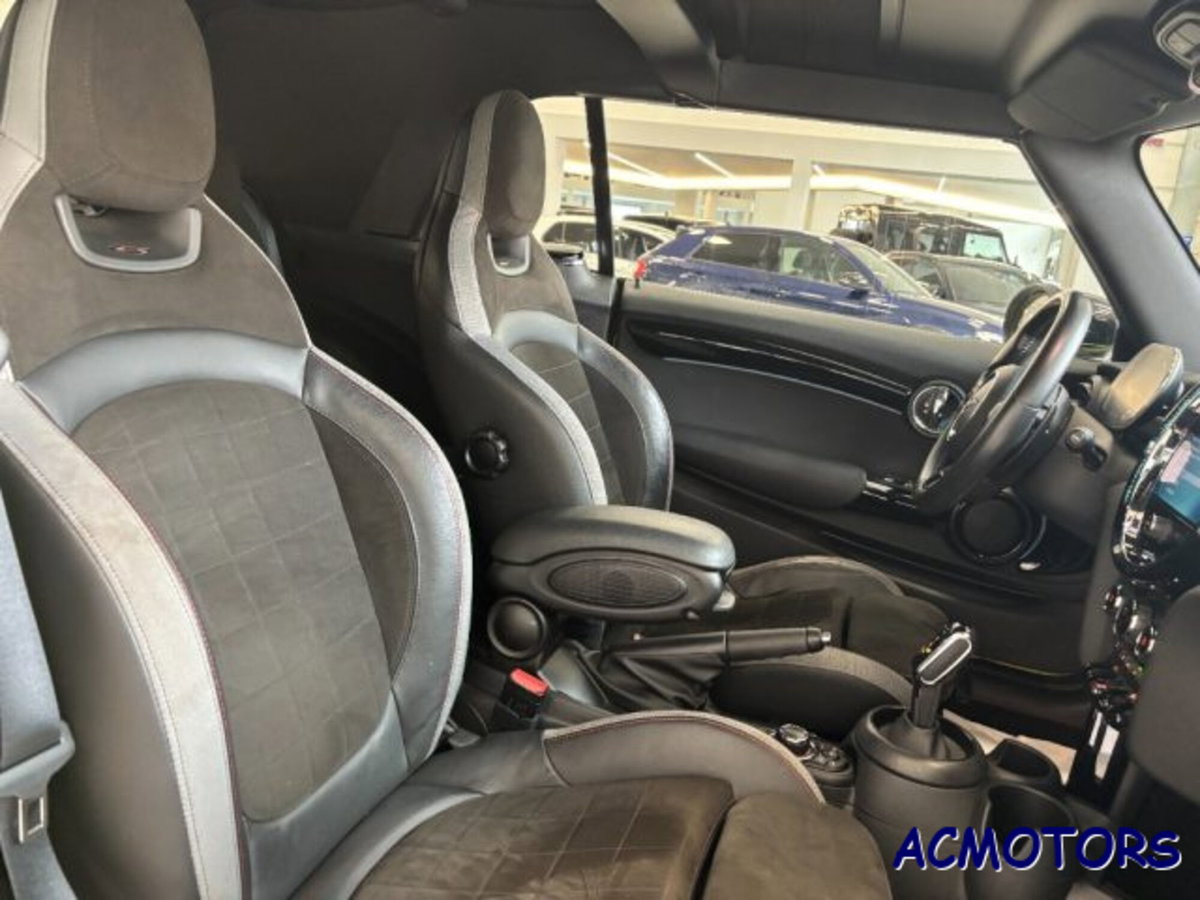 MINI Mini Cabrio 2.0 Cooper S Yours Cabrio (10)