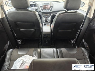 Ford Kuga 2.0 TDCI 150 CV S&S 4WD Titanium X (11)