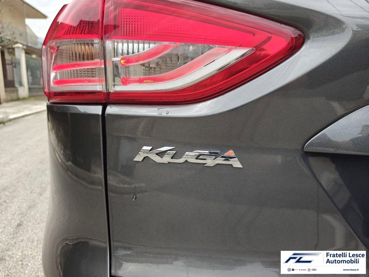 Ford Kuga 2.0 TDCI 150 CV S&S 4WD Titanium X (13)