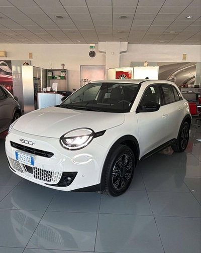 Fiat 600 1.2 hybrid 110cv auto usata