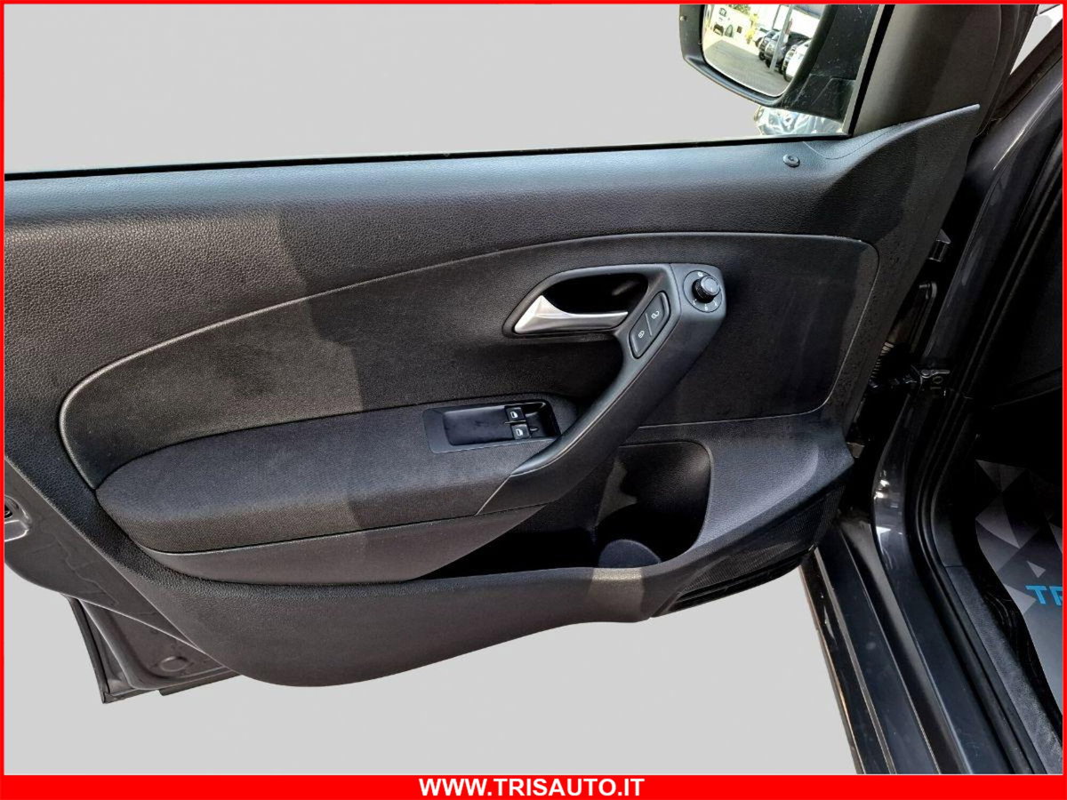 Volkswagen Polo 1.0 MPI 5p. Trendline (9)
