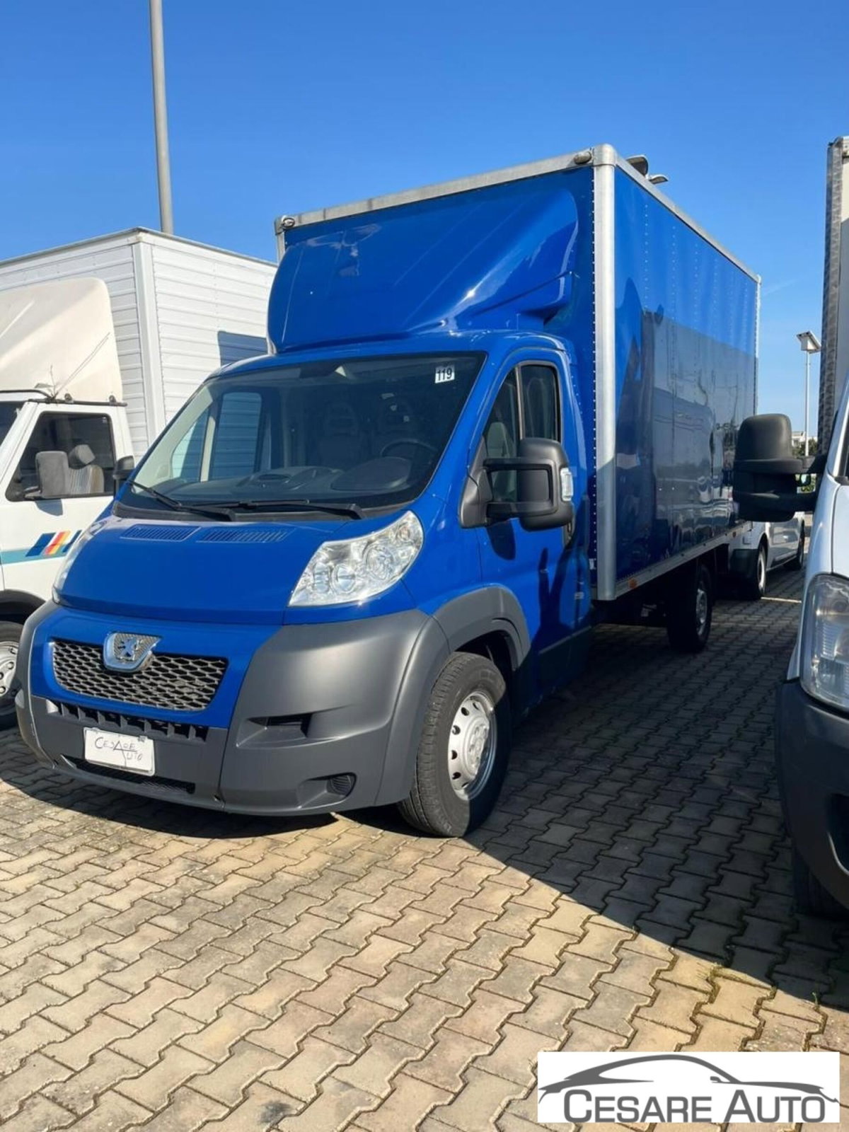 Peugeot Boxer Furgone 330 2.2 HDi/150CV FAP PC-TN Combi Comfort (2)