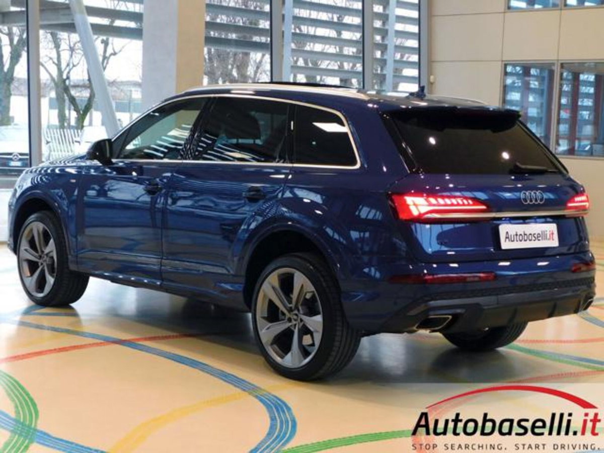 Audi Q7 50 TDI quattro tiptronic (6)