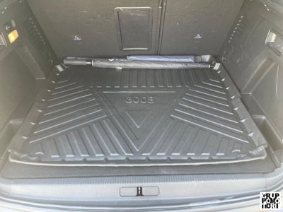 Peugeot 3008 BlueHDi 130 S&S EAT8 Allure Pack (16)
