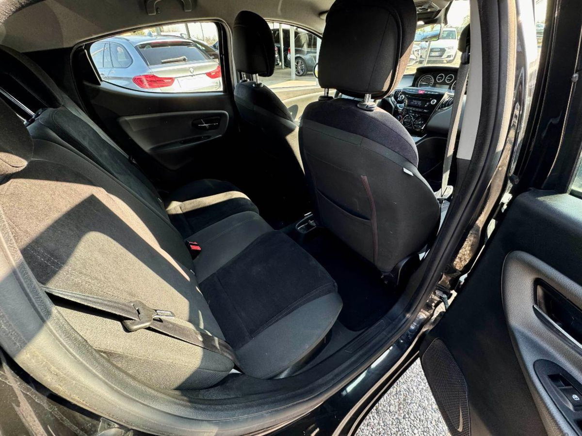 Lancia Ypsilon 1.2 69 CV 5 porte Silver (9)