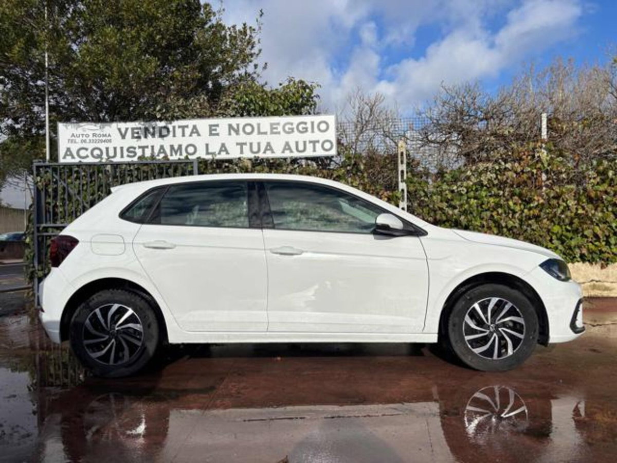 Volkswagen Polo 1.0 tsi Life 95cv (4)