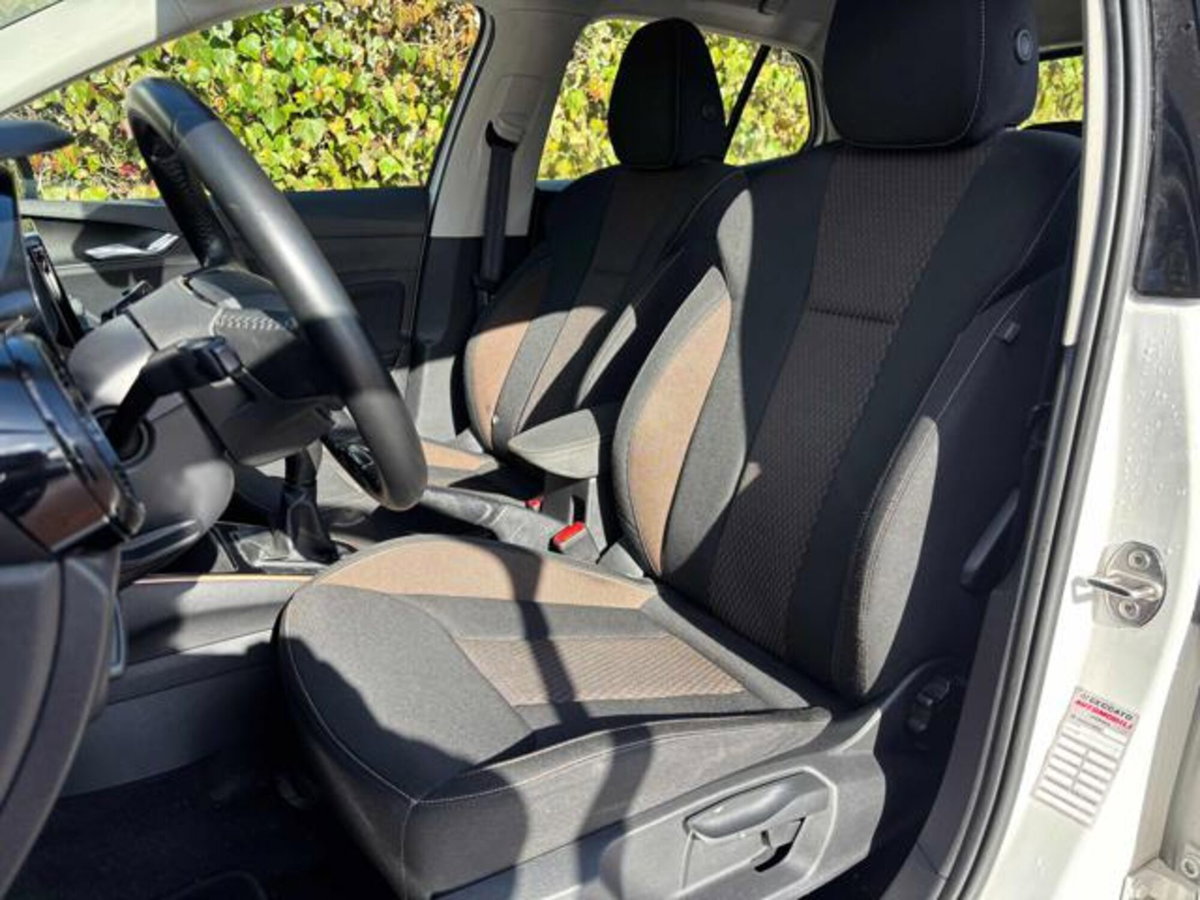 Skoda Fabia 1.0 tsi Be More 95cv (12)