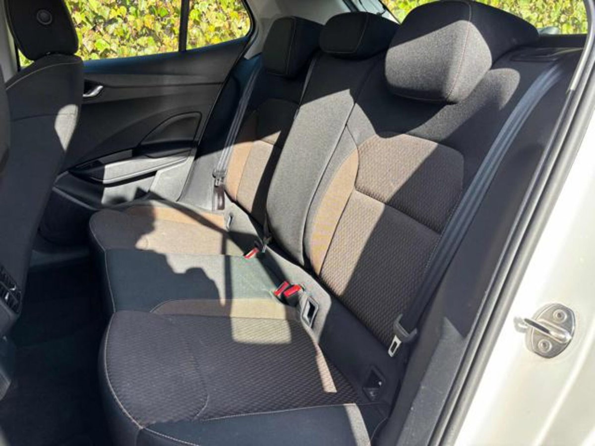 Skoda Fabia 1.0 tsi Be More 95cv (13)