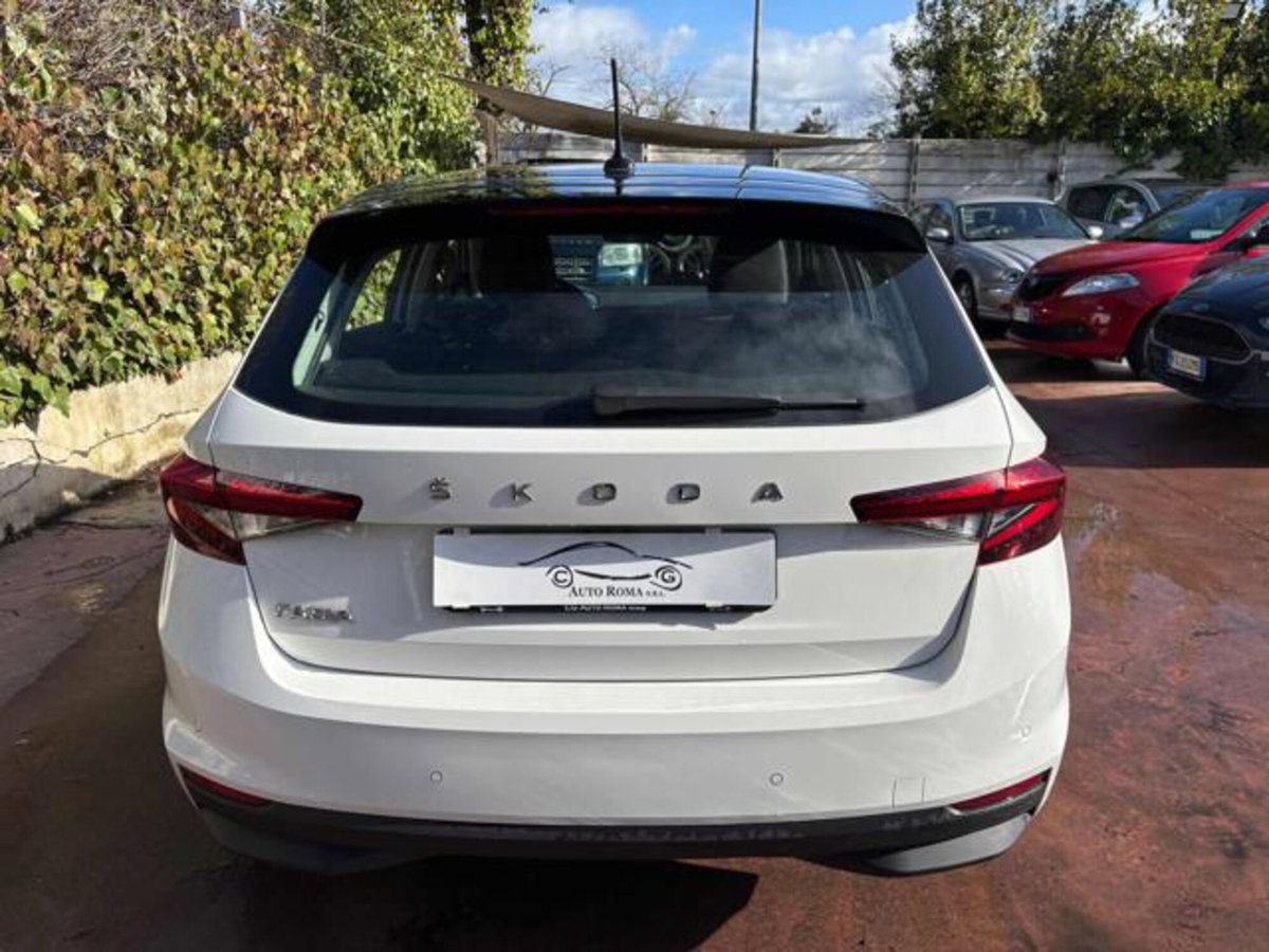 Skoda Fabia 1.0 tsi Be More 95cv (6)