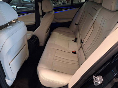 BMW Serie 5 Touring 520d 48V xDrive  Msport (17)