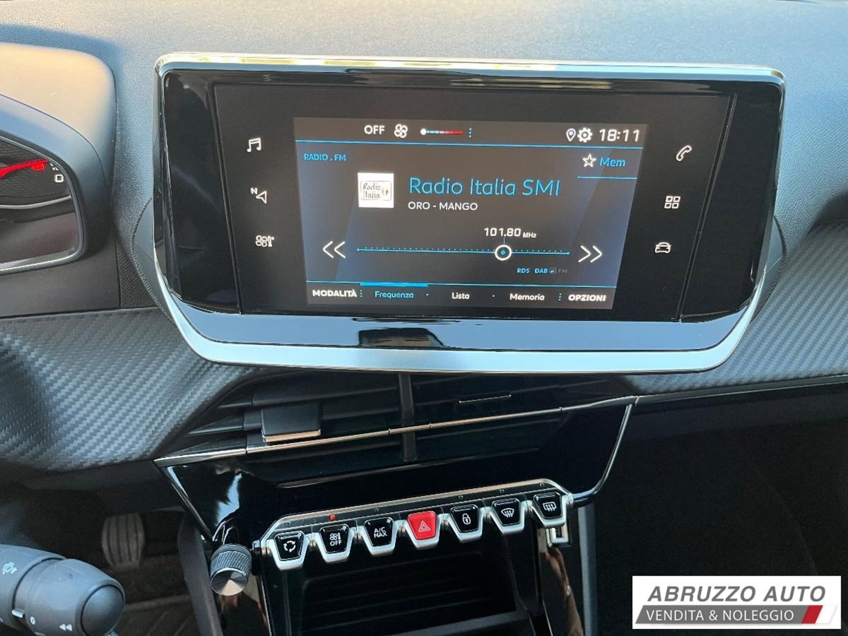 Peugeot 2008 PureTech 100 S&S Active (10)