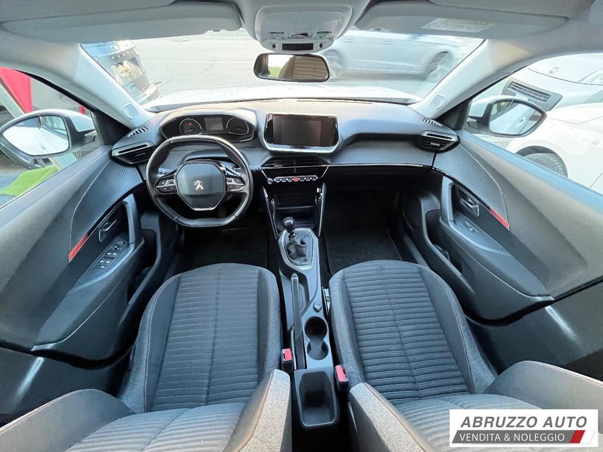 Peugeot 2008 PureTech 100 S&S Active (7)