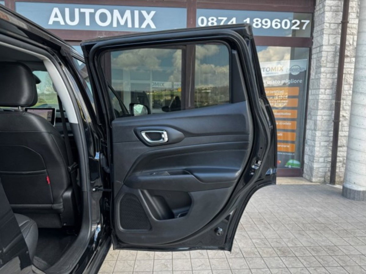 Jeep Compass 1.3 turbo t4 phev Trailhawk 4xe auto (18)