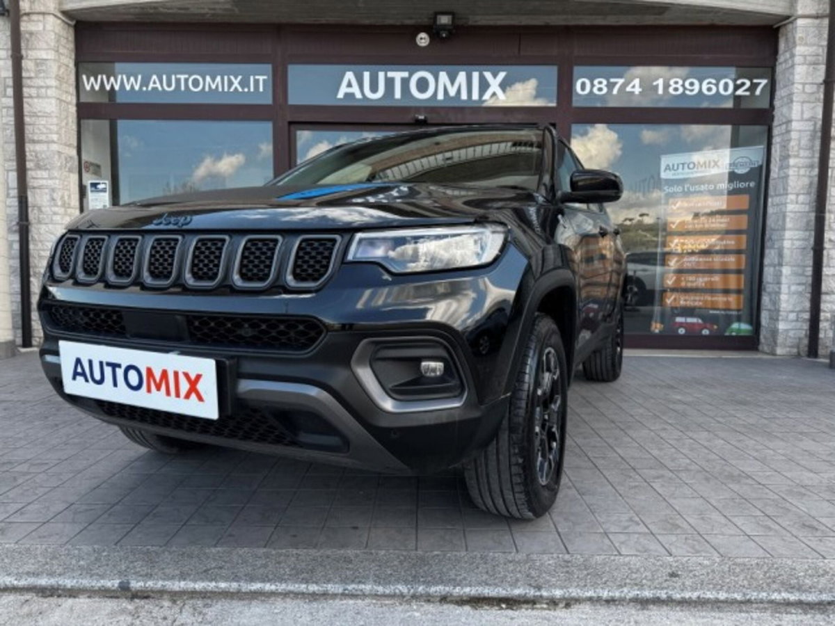 Jeep Compass 1.3 turbo t4 phev Trailhawk 4xe auto (3)