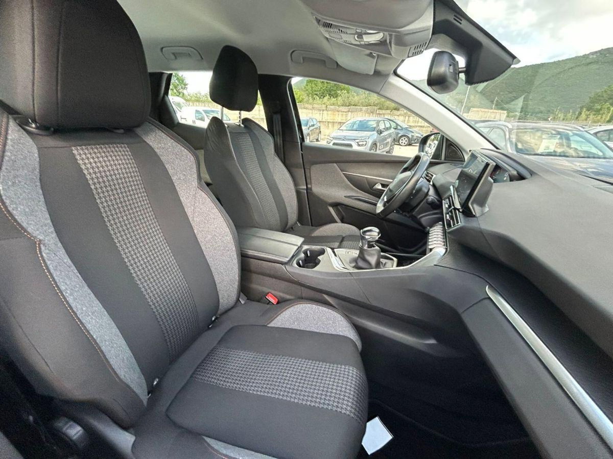 Peugeot 3008 BlueHDi 130 S&S Active (9)