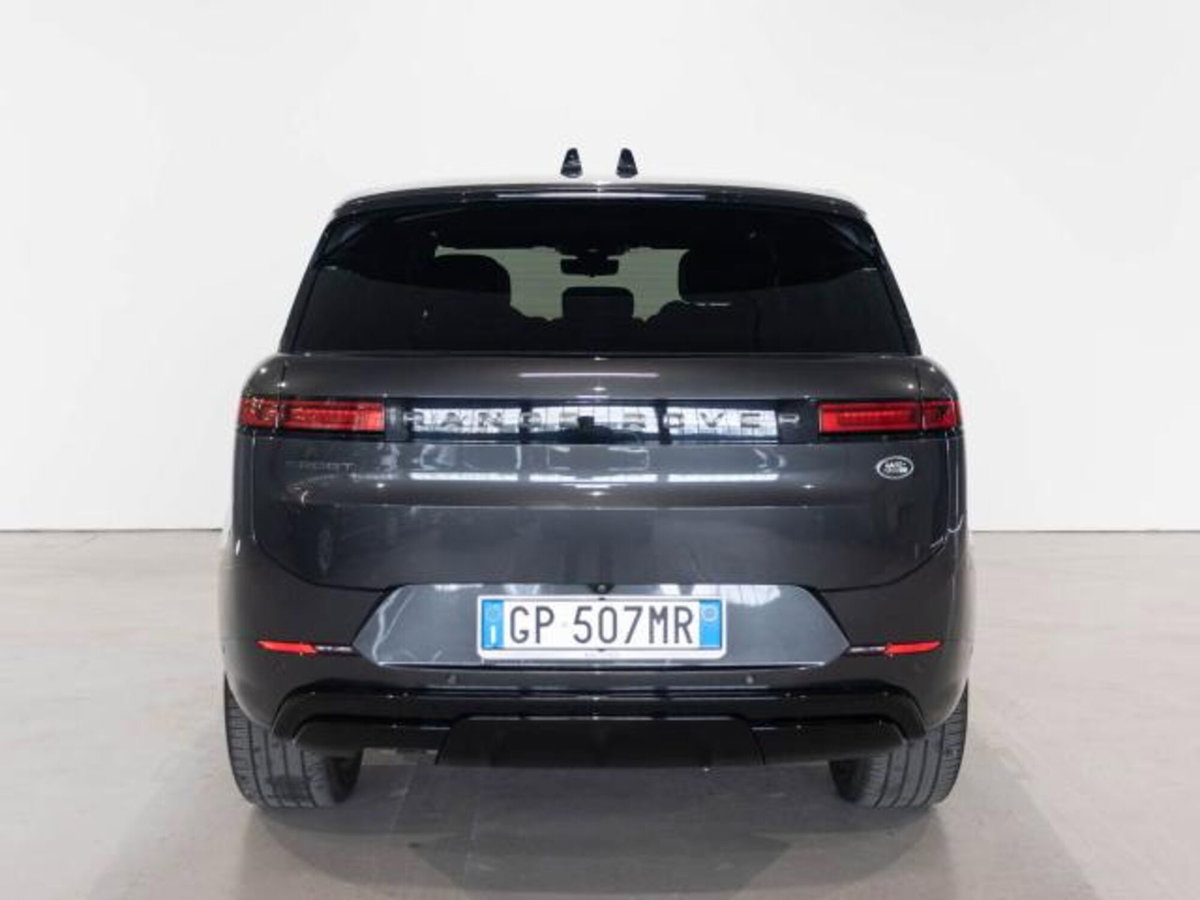 Land Rover Range Rover Velar 3.0D l6 300 CV R-Dynamic HSE (6)