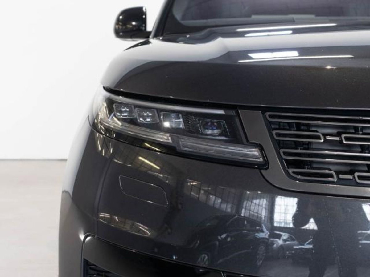 Land Rover Range Rover Velar 3.0D l6 300 CV R-Dynamic HSE (8)