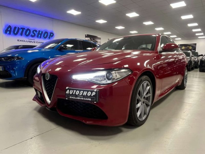 Alfa Romeo Giulia 2.2 Turbodiesel 210 CV AT8 AWD Q4 Veloce