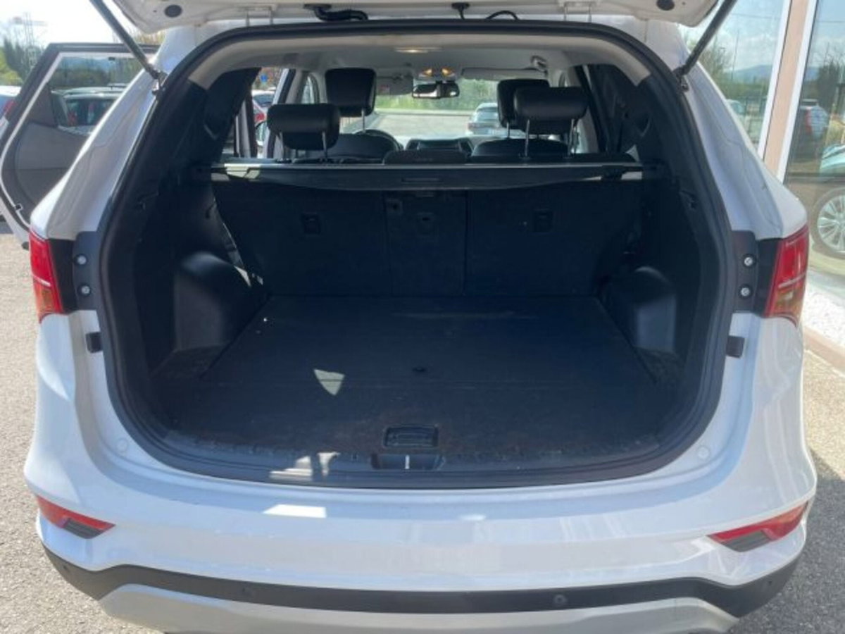 Hyundai Santa Fe 2.2 CRDi VGT 4WD Style (8)