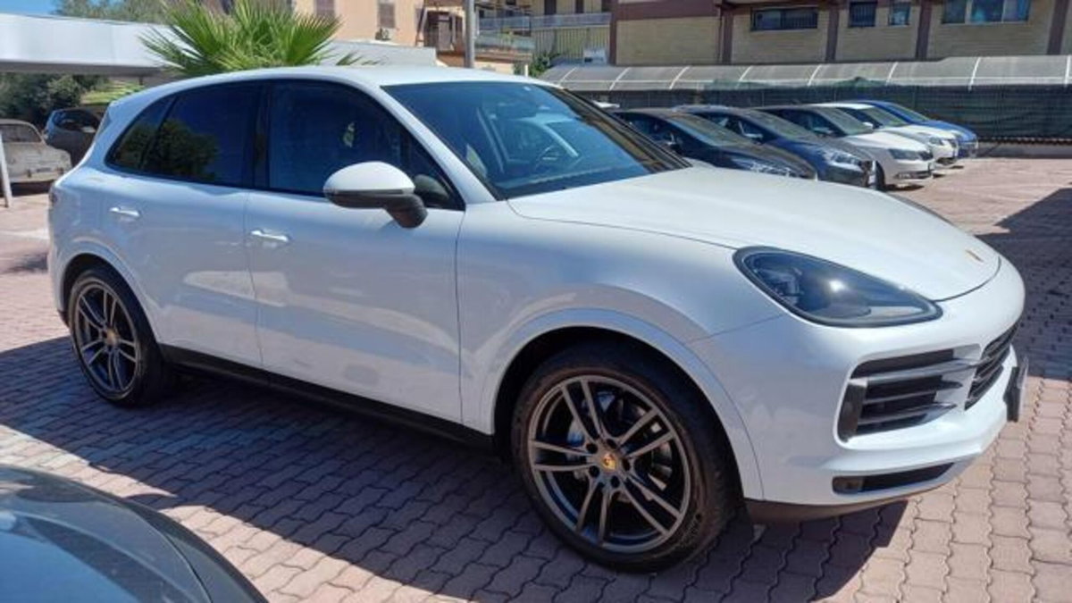Porsche Cayenne 3.0 V6