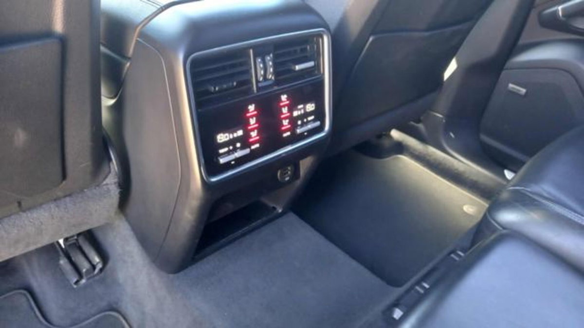 Porsche Cayenne 3.0 V6 (10)
