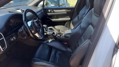 Porsche Cayenne 3.0 V6 (6)