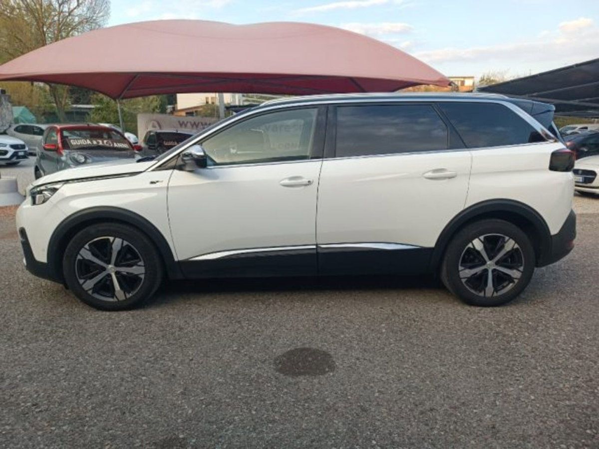 Peugeot 5008 BlueHDi 180 S&S EAT8 GT Pack (4)