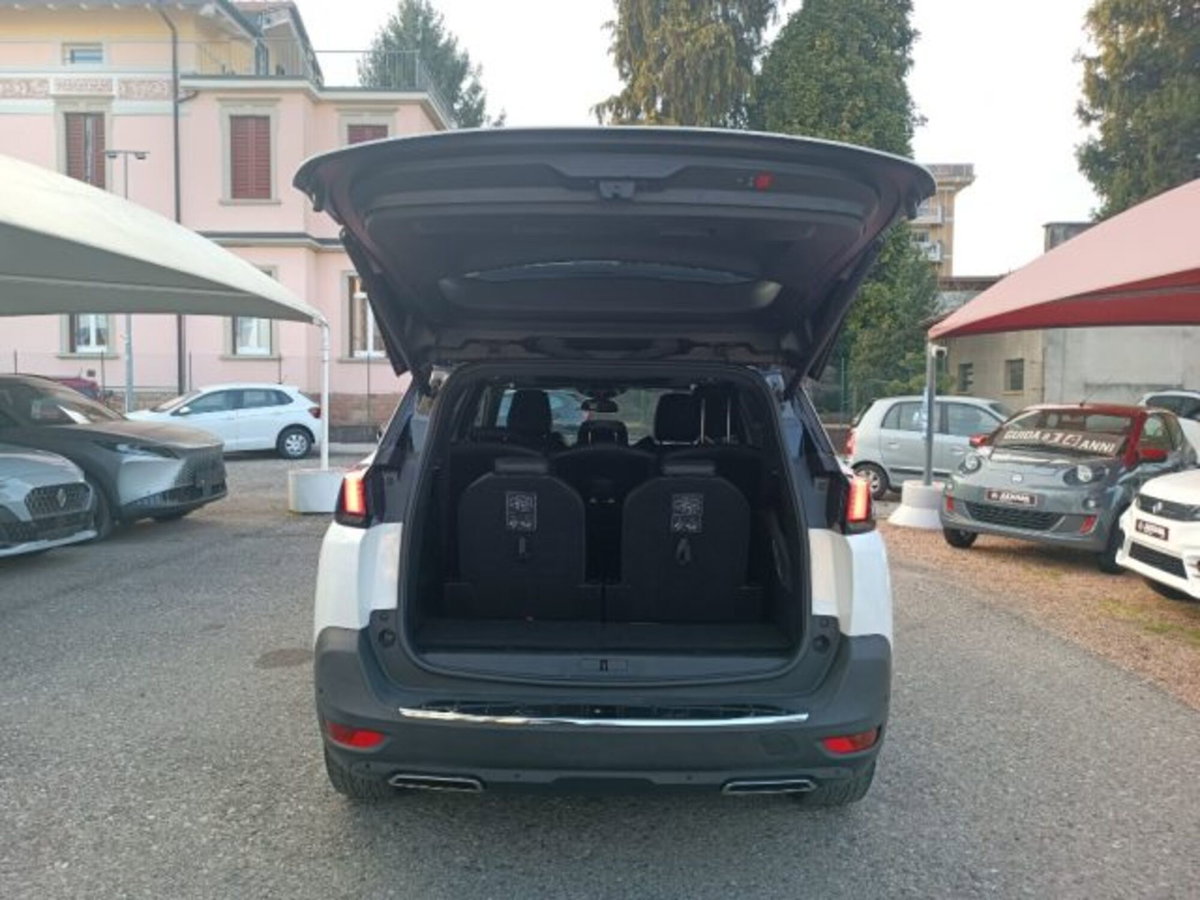 Peugeot 5008 BlueHDi 180 S&S EAT8 GT Pack (8)