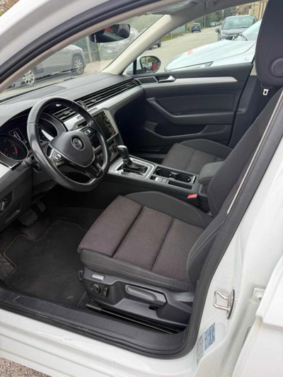 Volkswagen Passat Variant 1.6 TDI SCR DSG Business BMT (4)