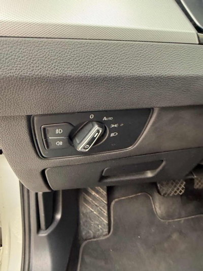 Volkswagen Passat Variant 1.6 TDI SCR DSG Business BMT (5)