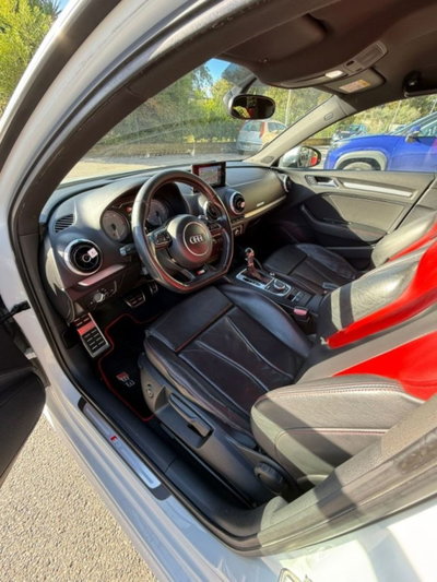 Audi S3 Sportback 2.0 TFSI quattro S tronic (15)