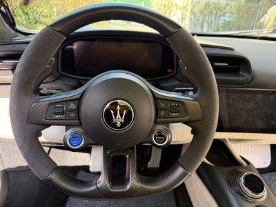 Maserati MC20 3.0 V6 GT2Stradale 640cv rwd auto