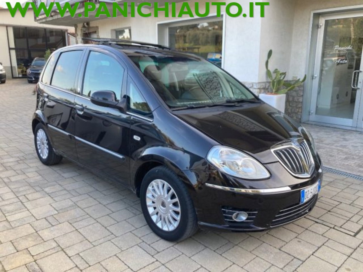 Lancia Musa 1.4 Platino Ecochic GPL (5)