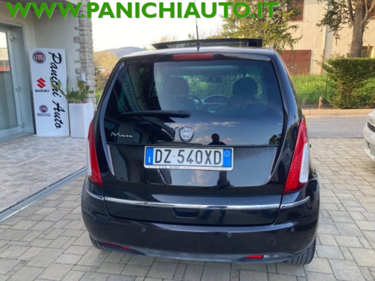 Lancia Musa 1.4 Platino Ecochic GPL (7)