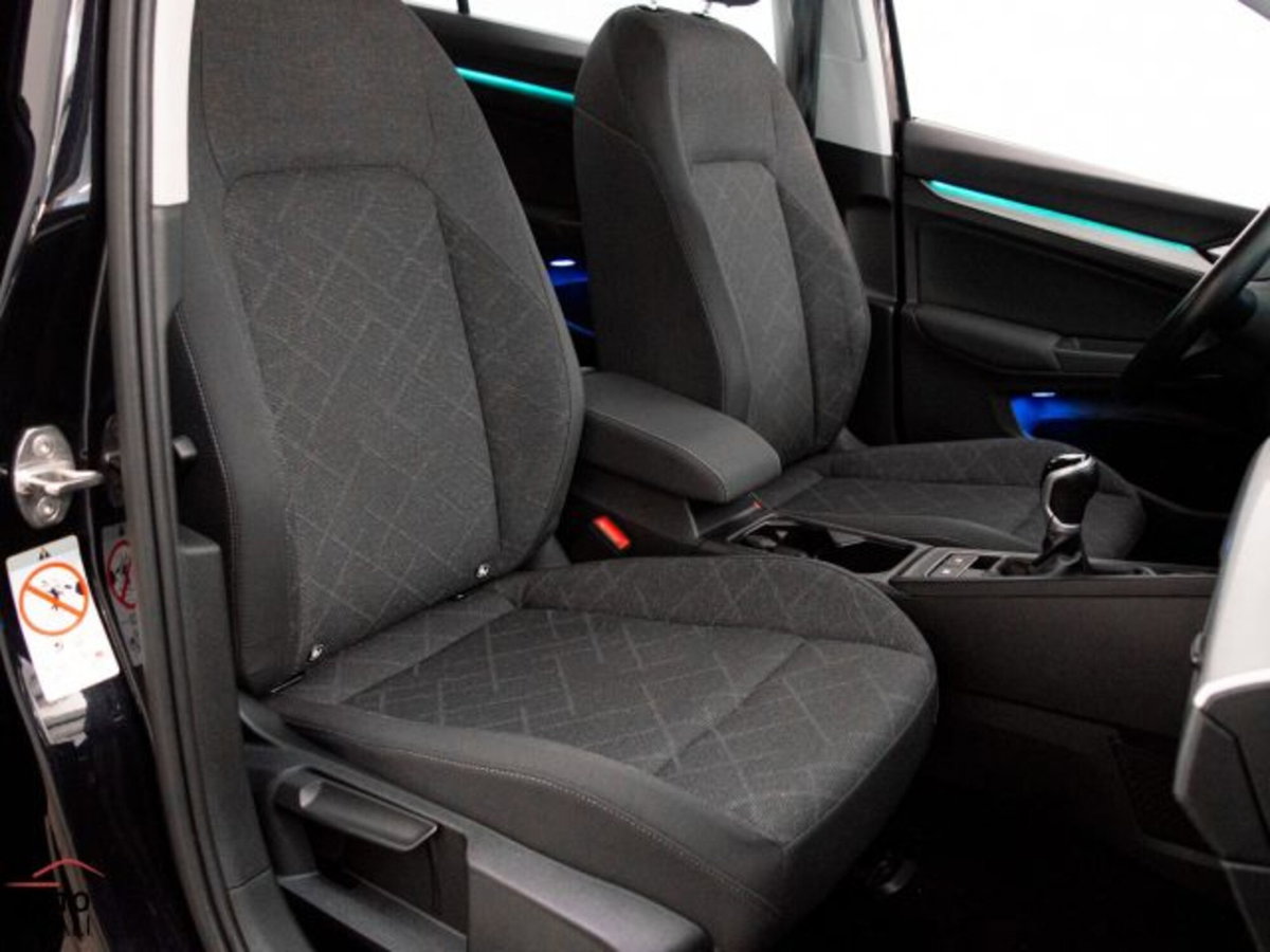 Volkswagen Golf Variant 2.0 tdi Life 115cv (10)