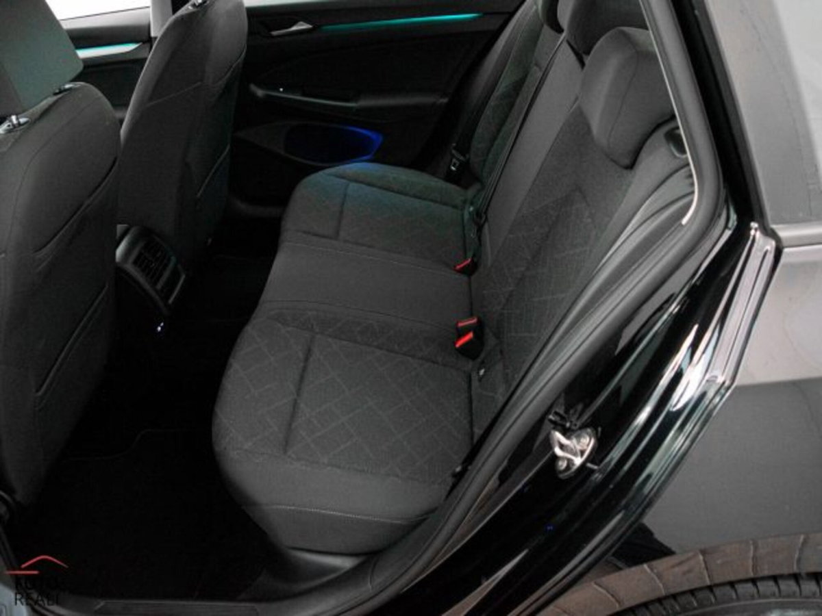 Volkswagen Golf Variant 2.0 tdi Life 115cv (11)
