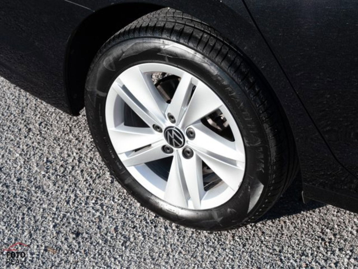 Volkswagen Golf Variant 2.0 tdi Life 115cv (19)