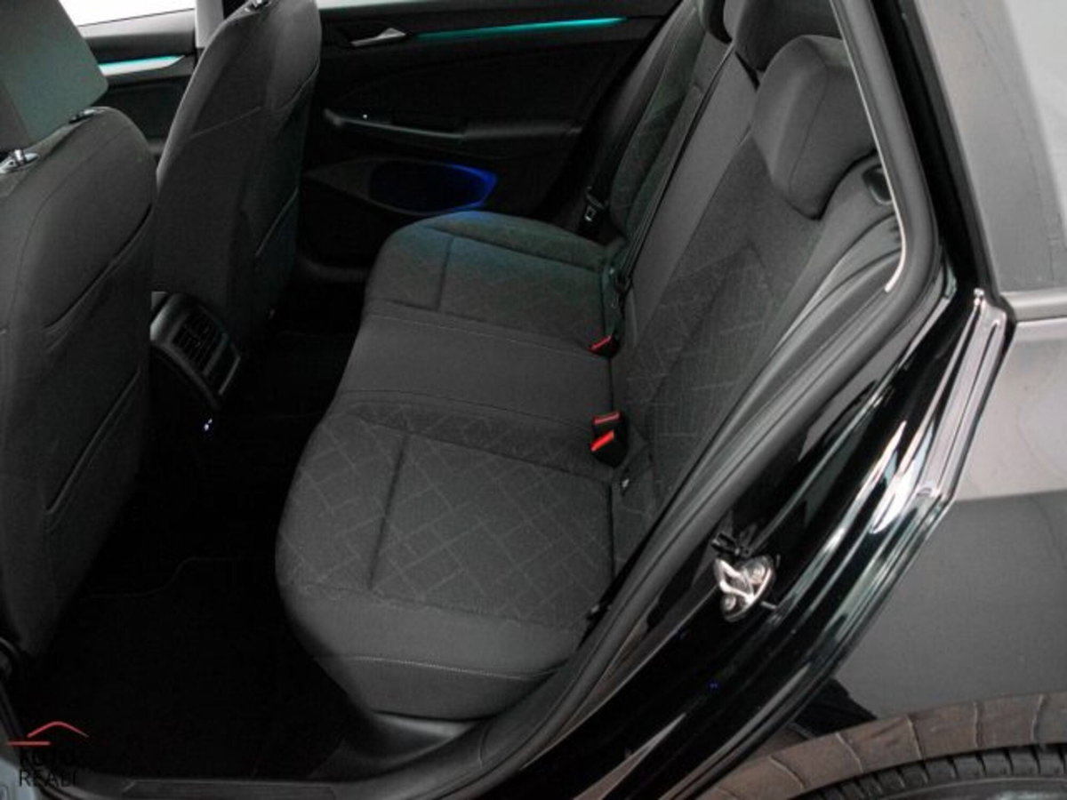 Volkswagen Golf Variant 2.0 tdi Life 115cv (11)