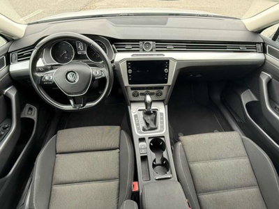 Volkswagen Passat Variant 1.6 TDI SCR DSG Business BMT (12)