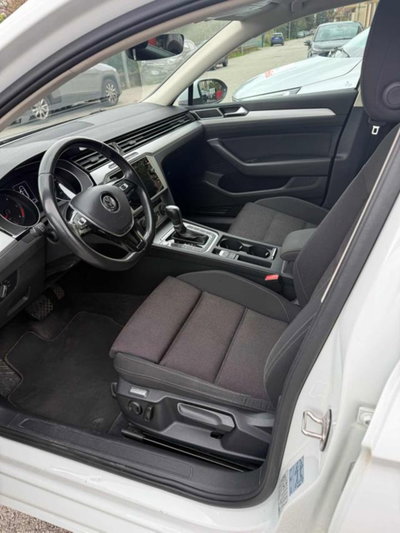 Volkswagen Passat Variant 1.6 TDI SCR DSG Business BMT (4)