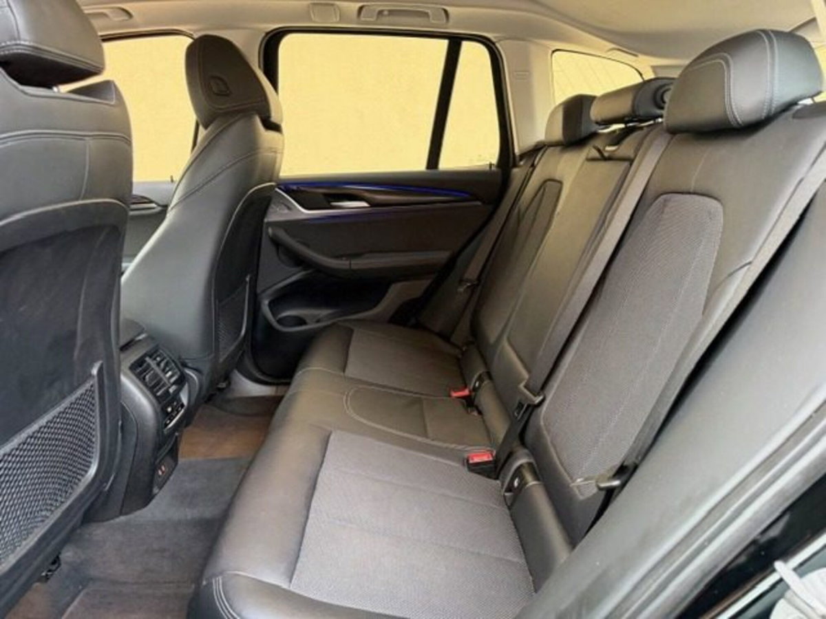BMW X3 sDrive18d 48V xLine (7)