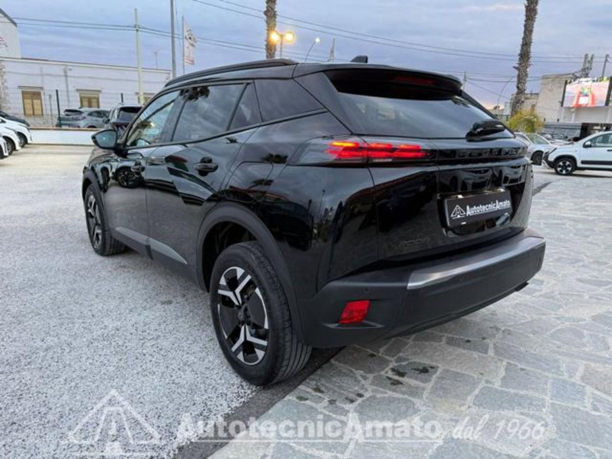 Peugeot 2008 PureTech 100 S&S Allure Pack (4)