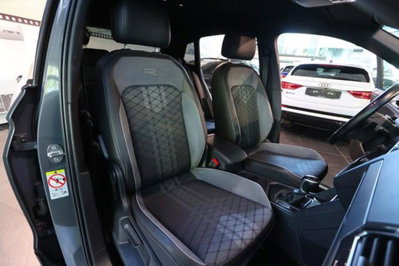 Volkswagen Tiguan 2.0 TDI 150 CV SCR DSG 4MOTION R-Line (15)